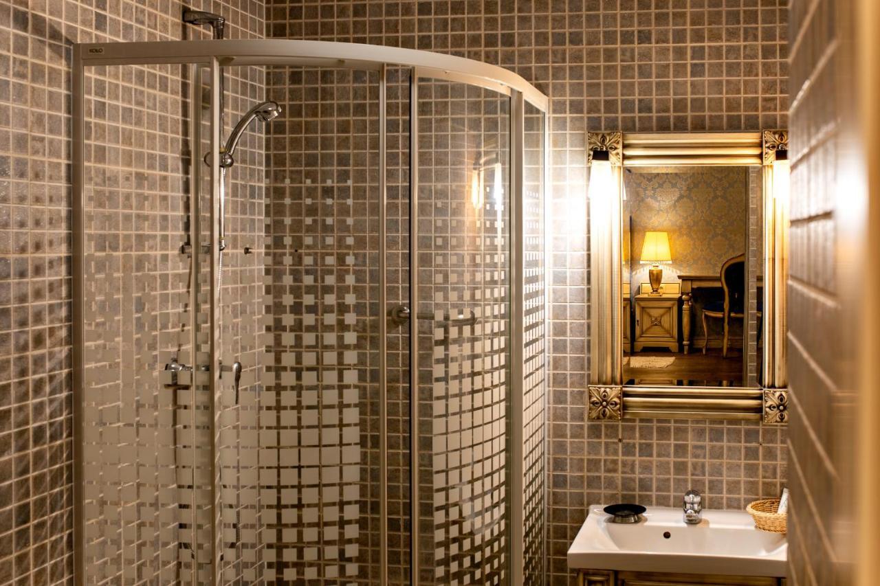Berberys Park Hotel Kazimierz Dolny Bagian luar foto